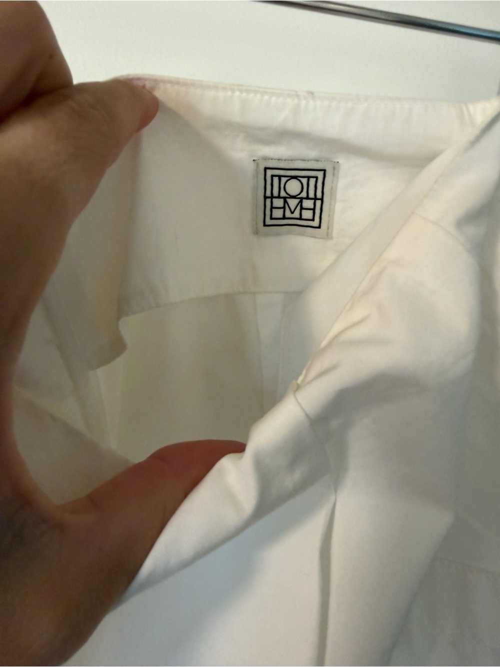 TOTEME Tie-Waist Midi Skirt in White - Picture 4 of 5